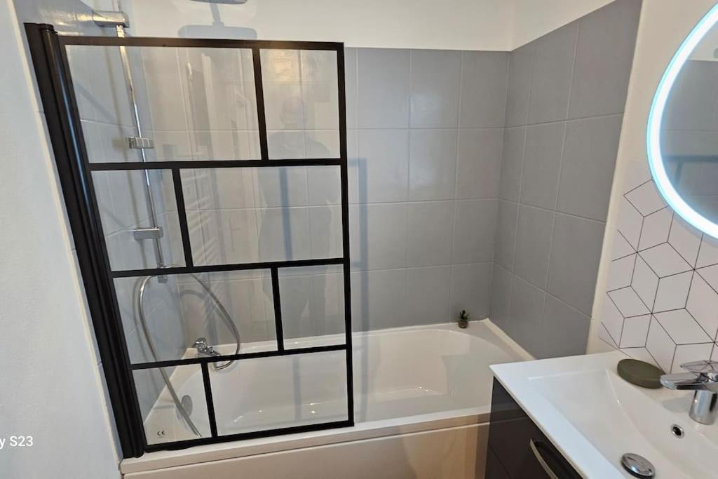 Appartement Calme 列万 外观 照片