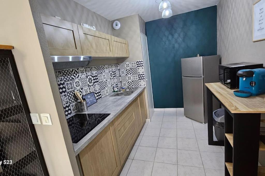 Appartement Calme 列万 外观 照片